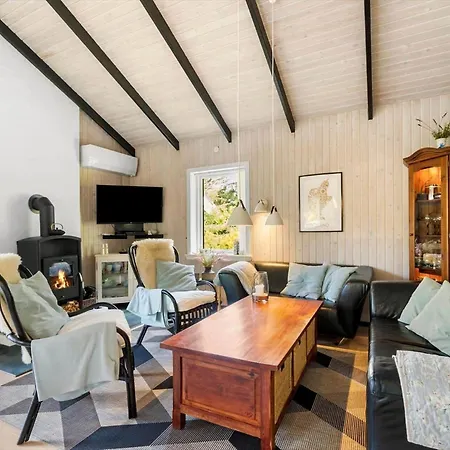 Bl1666-saltum-vikingebanke-5 * Saltum